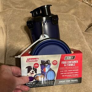 Coleman 3in1 hydrate and feed you pet on the go one container for water and food